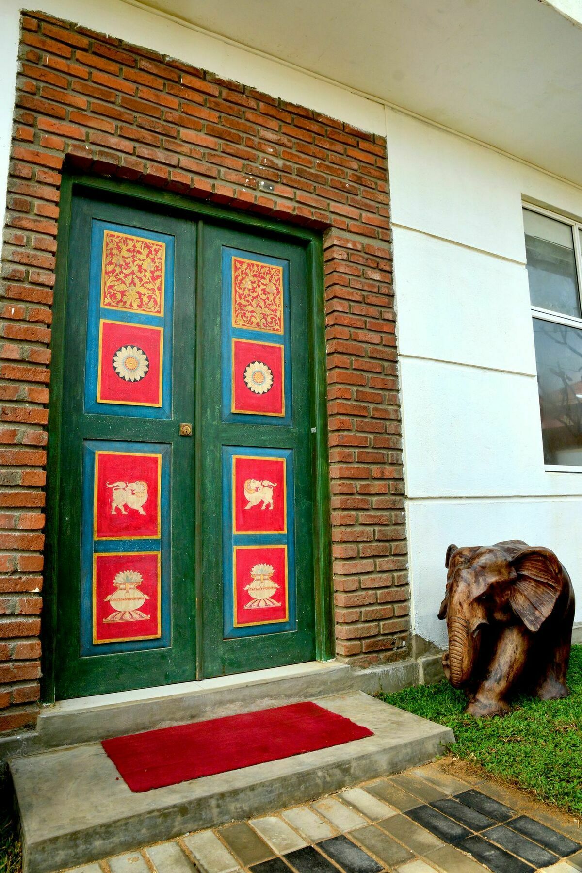 Ayurvedic 3*
